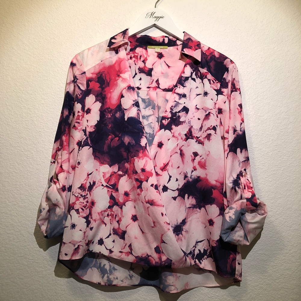 Gianni Bini Floral Silky Top